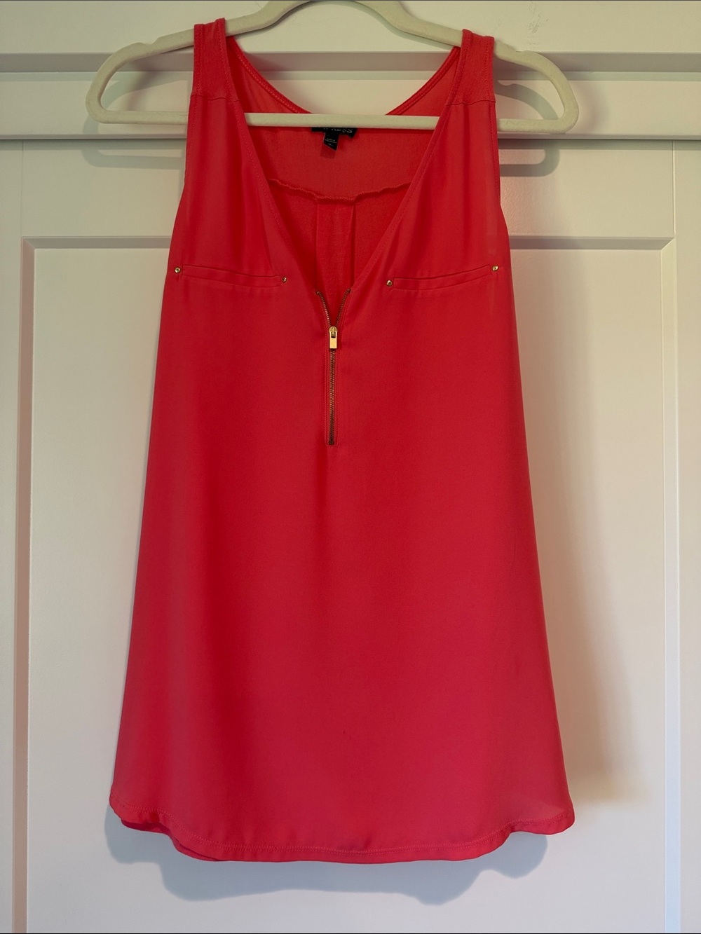 Express Coral Zip-Front Sleeveless Blouse